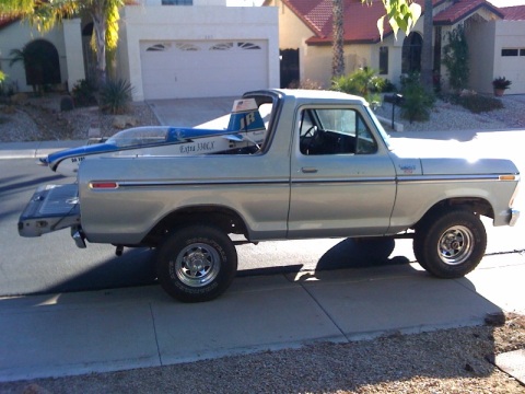 My '78 Ford Bronco sporting a new Extra 330